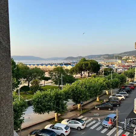 Atico Caripa Pineiro Appartement Bueu