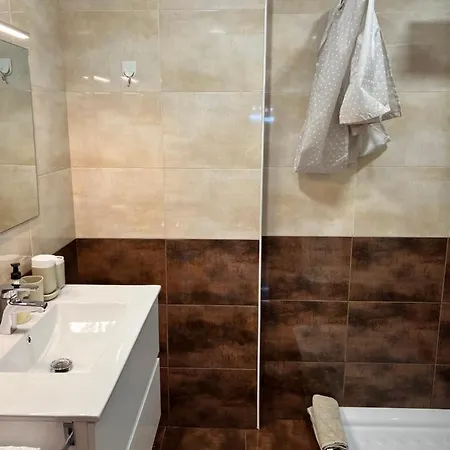 아파트 Atico Caripa Pineiro 부에우